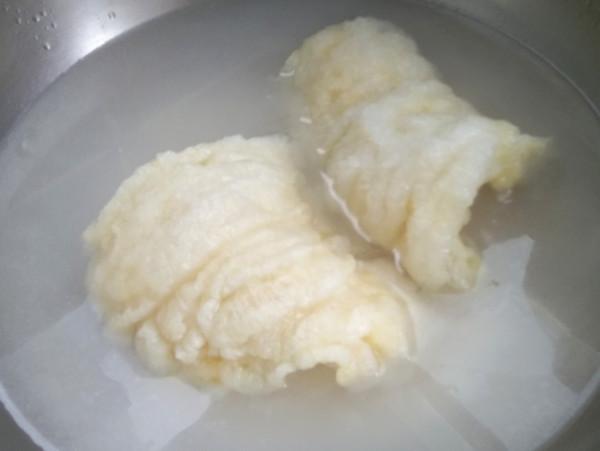 魚鰾炒西芹的做法-咸鮮味炒菜譜