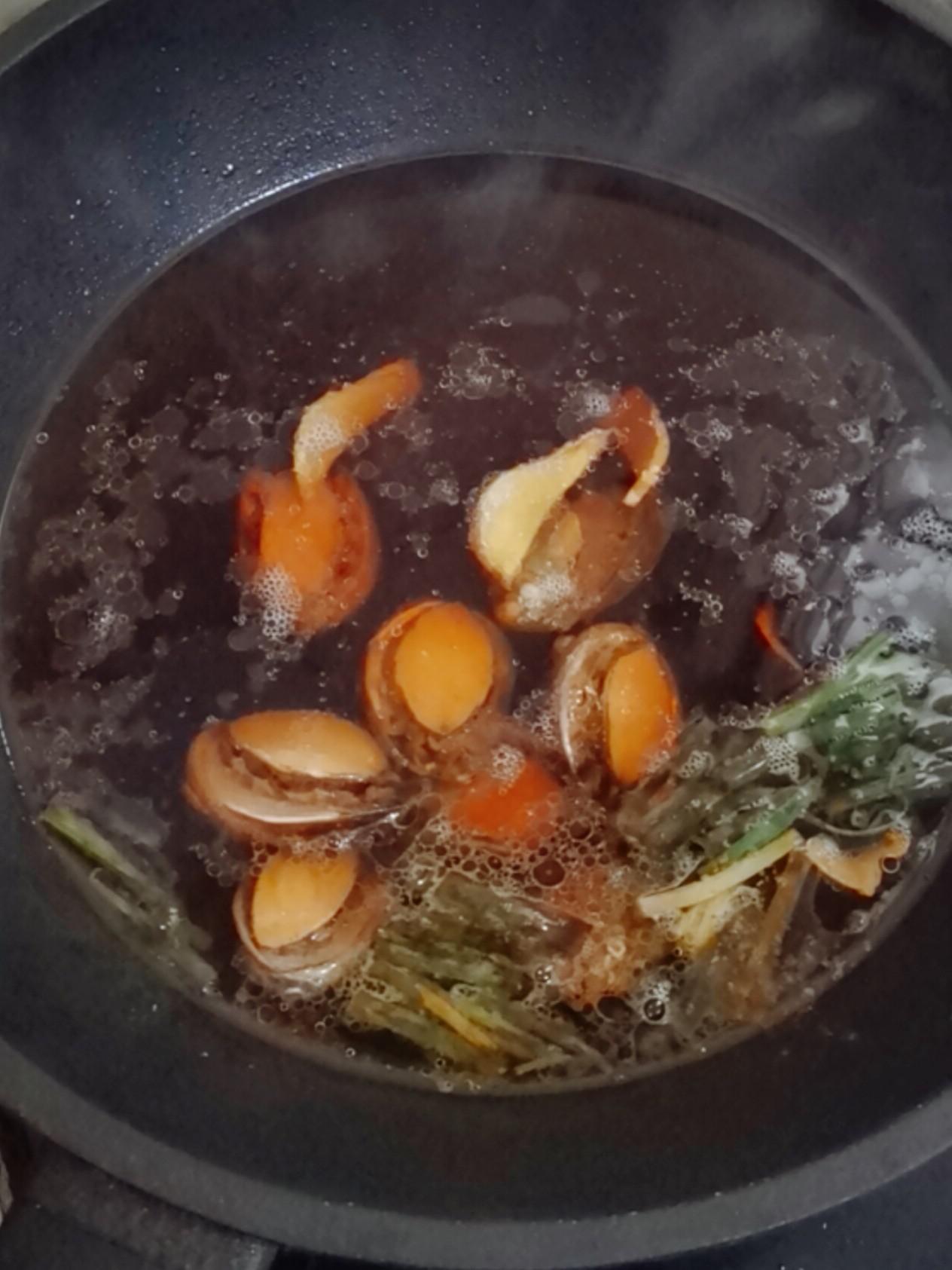 鮑魚燜鴨腿的做法-咸鮮味燜菜譜-易網(wǎng)健康養(yǎng)生網(wǎng) 鮑魚燜鴨腿的做法-咸鮮味燜菜譜