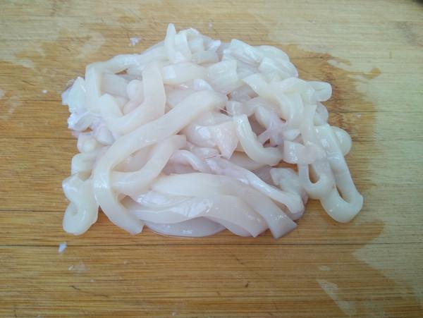 魷魚炒辣椒的做法-咸鮮味炒菜譜-易網健康養生網 魷魚炒辣椒的做法-咸鮮味炒菜譜