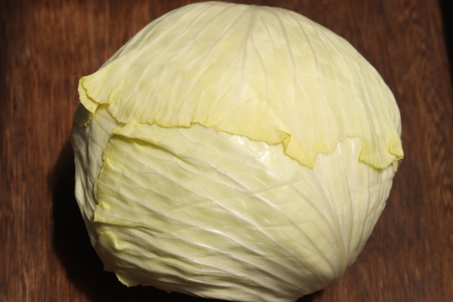 粉絲肉末包菜的做法-家常味炒菜譜-易網健康養生網 粉絲肉末包菜的做法-家常味炒菜譜