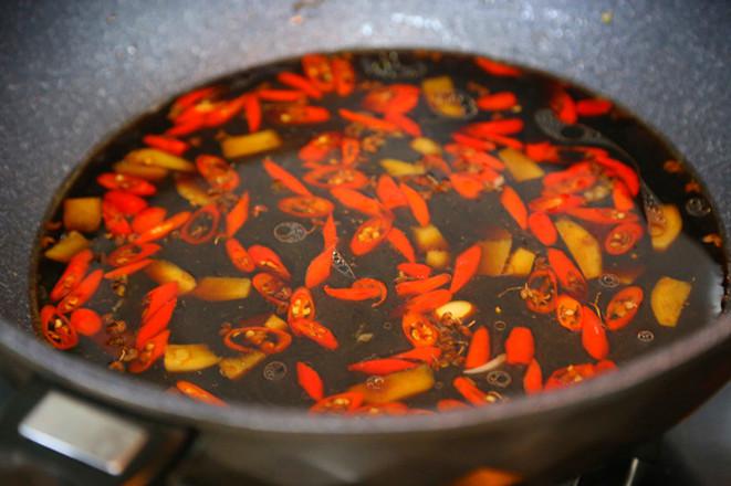 醬黃瓜----夏日開胃必備的做法-酸辣味拌菜譜-易網健康養生網 醬黃瓜----夏日開胃必備的做法-酸辣味拌菜譜