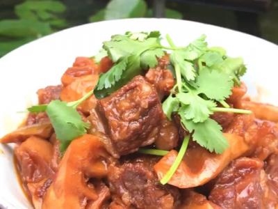 鮮筍燒牛肉的做法-家常味燒菜譜