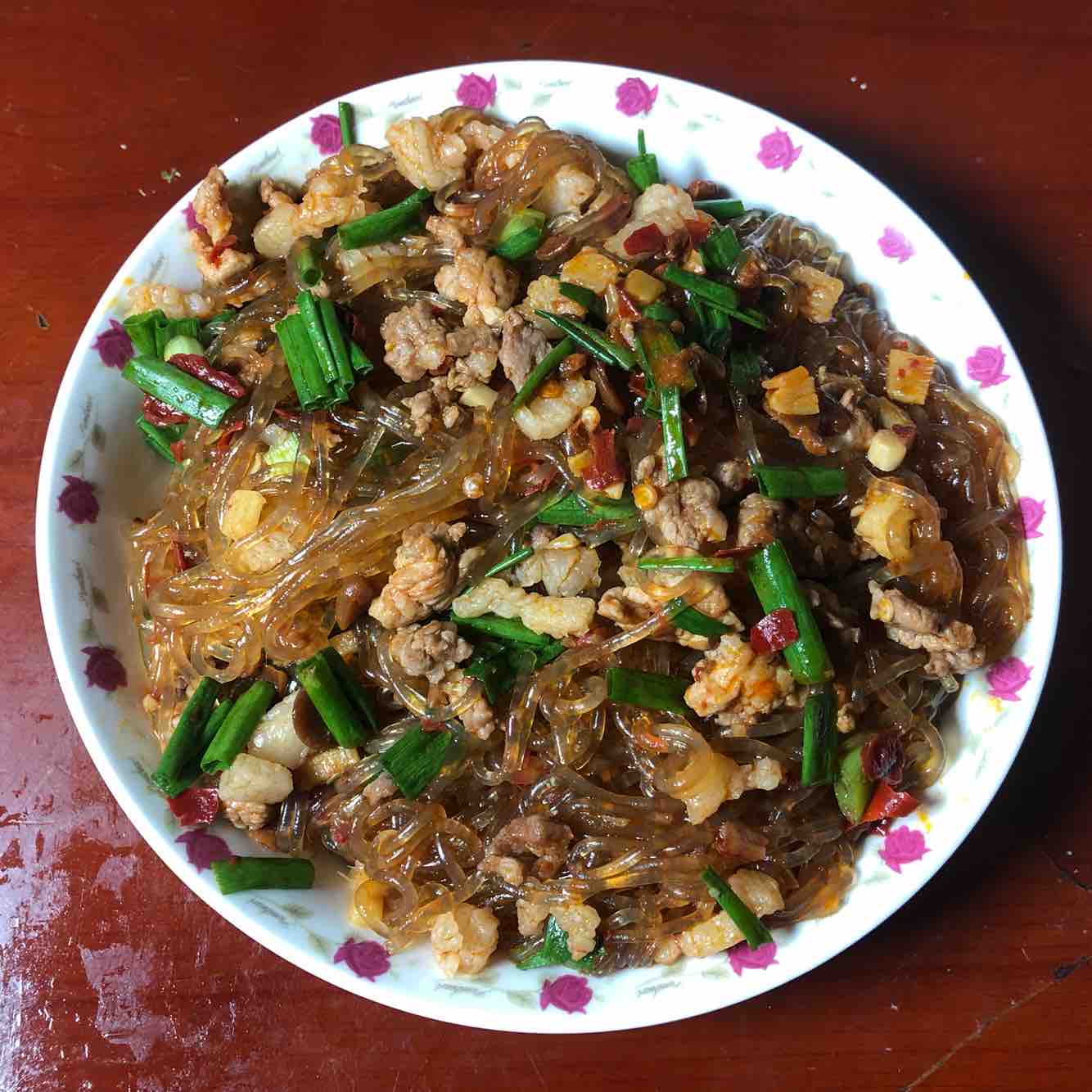 超下飯的螞蟻上樹(紅薯粉條版)的做法-家常味炒菜譜-易網健康養生網 超下飯的螞蟻上樹(紅薯粉條版)的做法-家常味炒菜譜