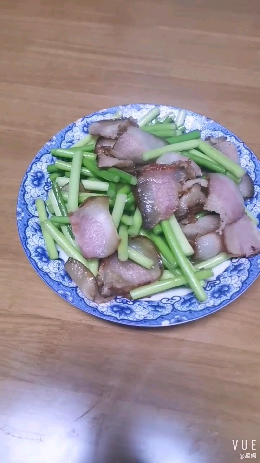 蒜苗炒臘肉的做法-家常味炒菜譜