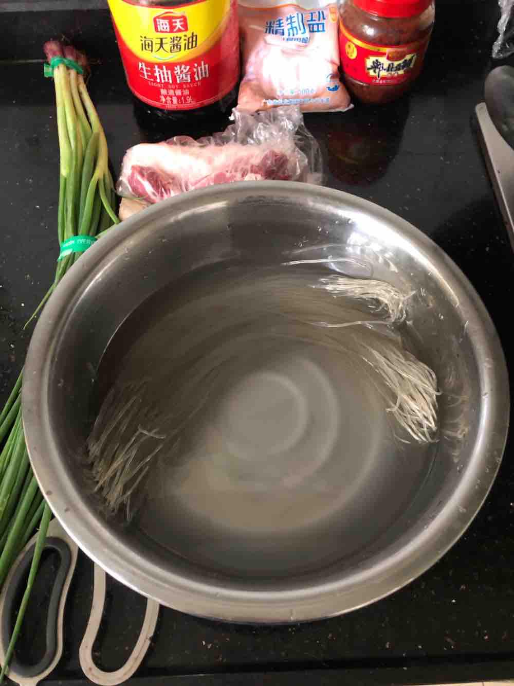 超下飯的螞蟻上樹(紅薯粉條版)的做法-家常味炒菜譜-易網健康養生網 超下飯的螞蟻上樹(紅薯粉條版)的做法-家常味炒菜譜