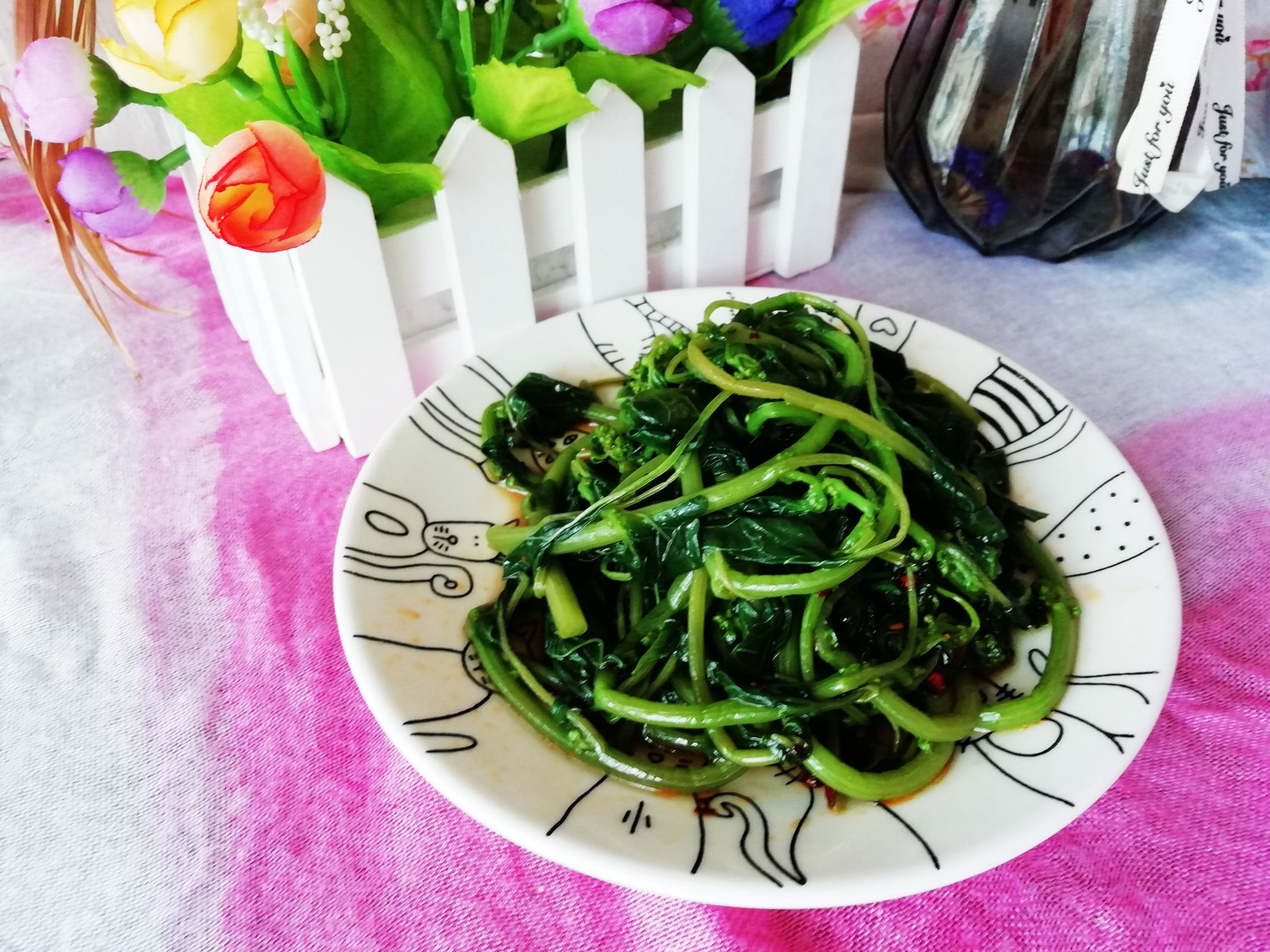 涼拌莧菜的做法-咸鮮味拌菜譜-易網健康養生網 涼拌莧菜的做法-咸鮮味拌菜譜