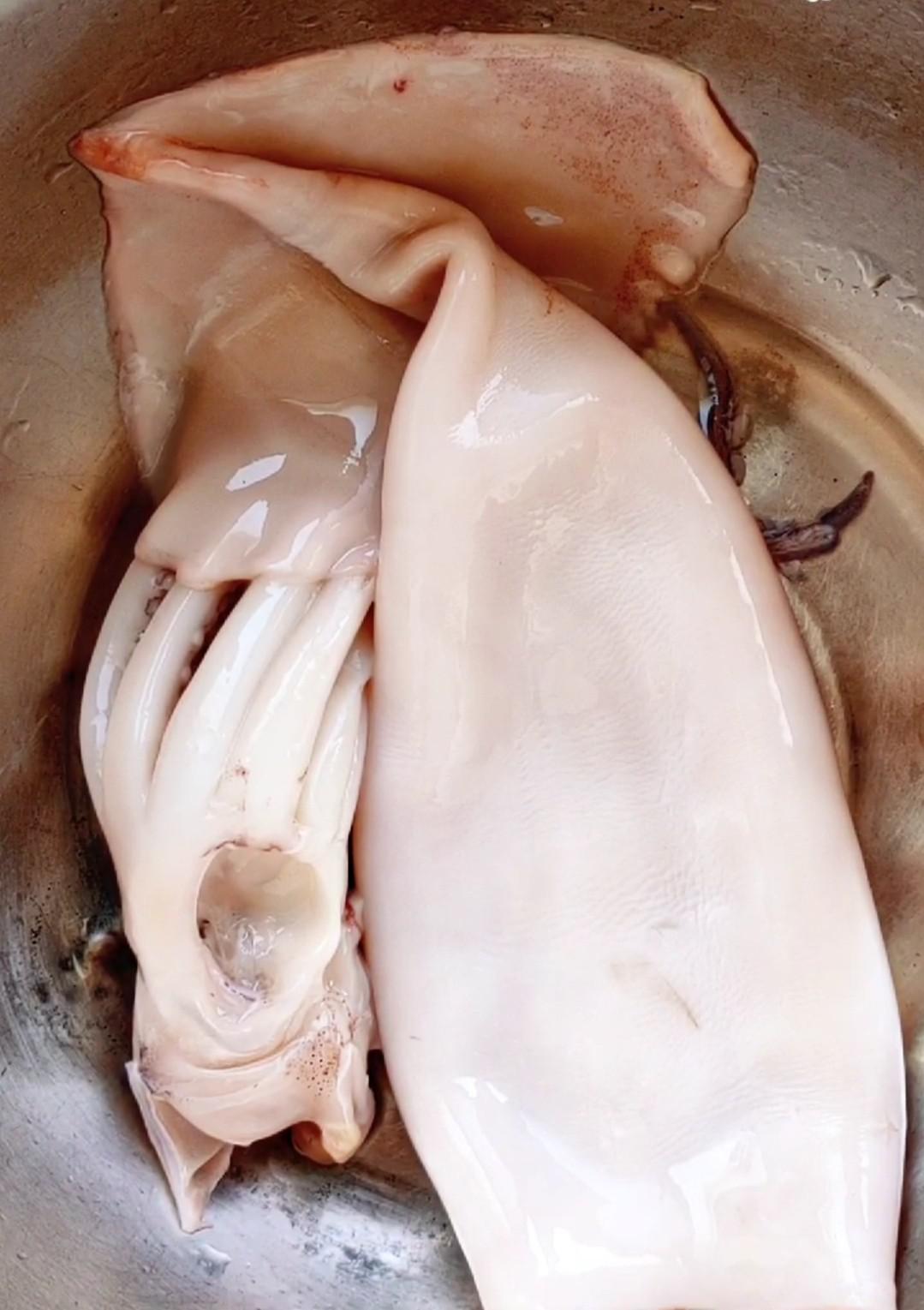 魷魚大?的做法-其它口味煮菜譜-易網<a href=http://www.xllyou.com/ target=_blank class=infotextkey>健康養生</a>網 魷魚大?的做法-其它口味煮菜譜