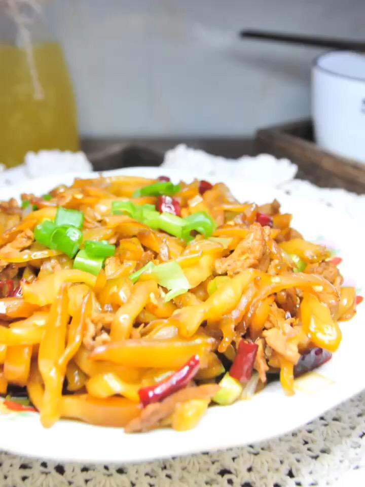 榨菜肉絲的做法-家常味炒菜譜