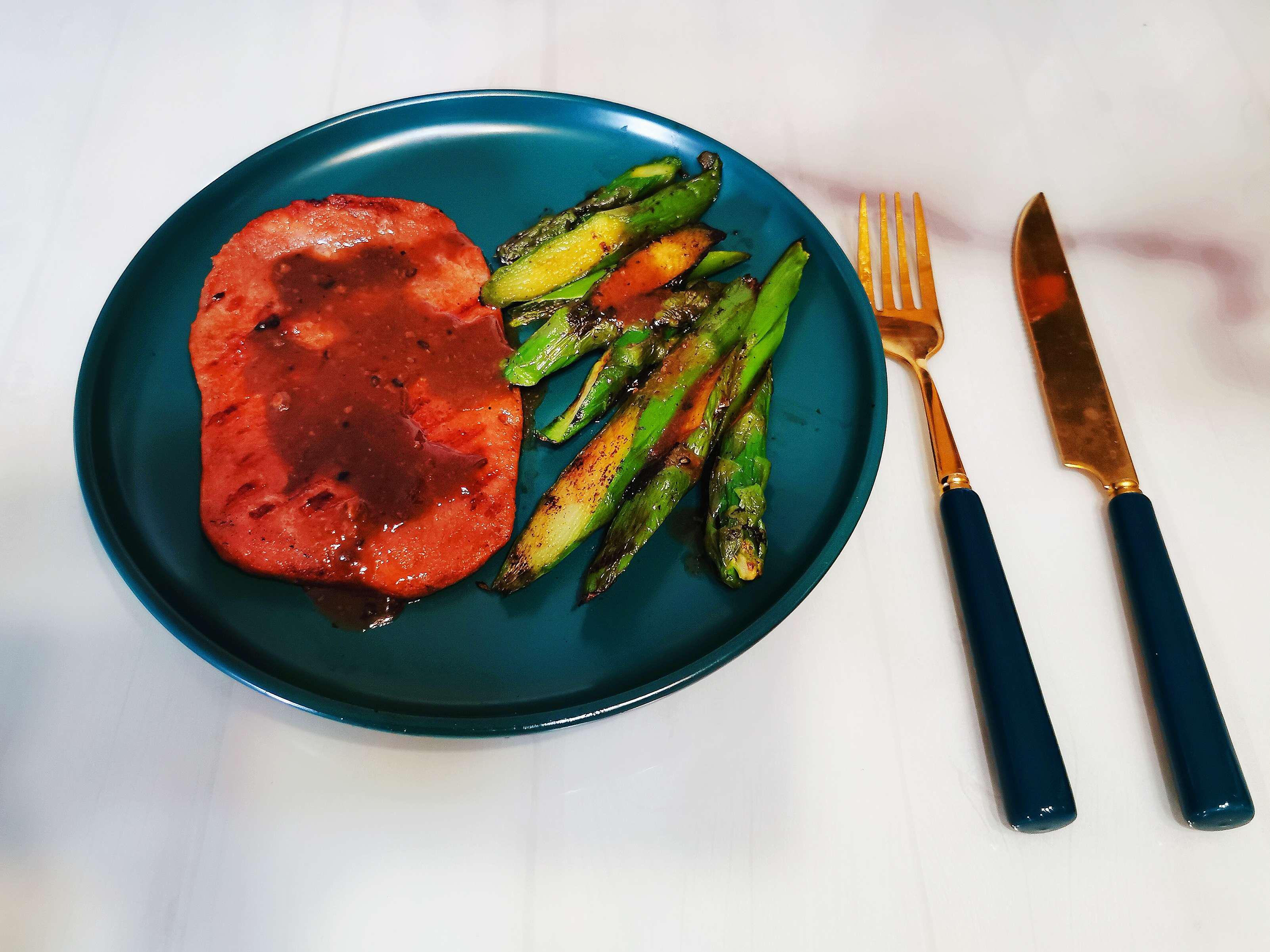 兒童牛排的做法-黑椒味煎菜譜-易網健康養生網 兒童牛排的做法-黑椒味煎菜譜