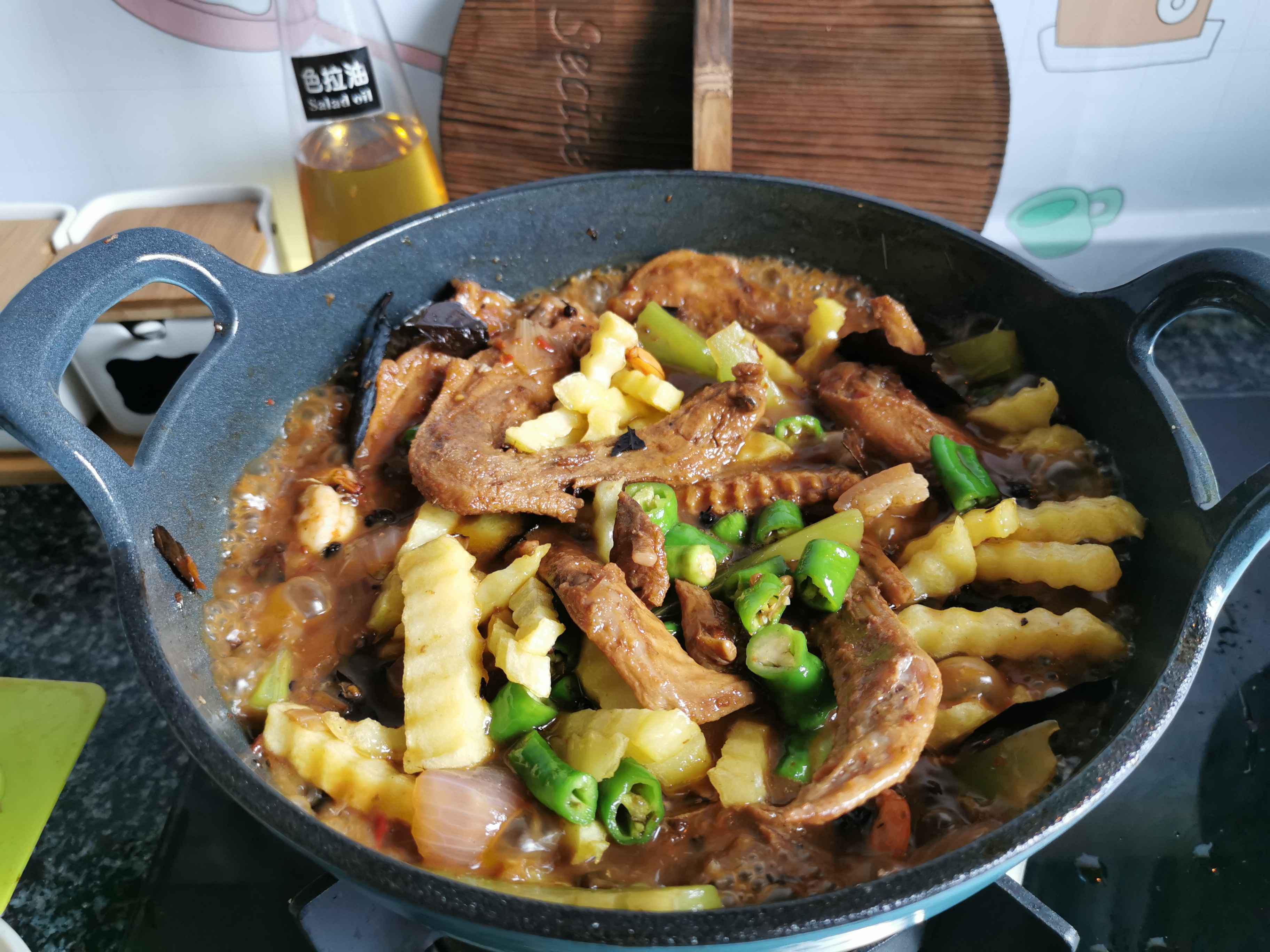 麻辣香鍋的做法-香辣味炒菜譜-易網(wǎng)健康養(yǎng)生網(wǎng) 麻辣香鍋的做法-香辣味炒菜譜