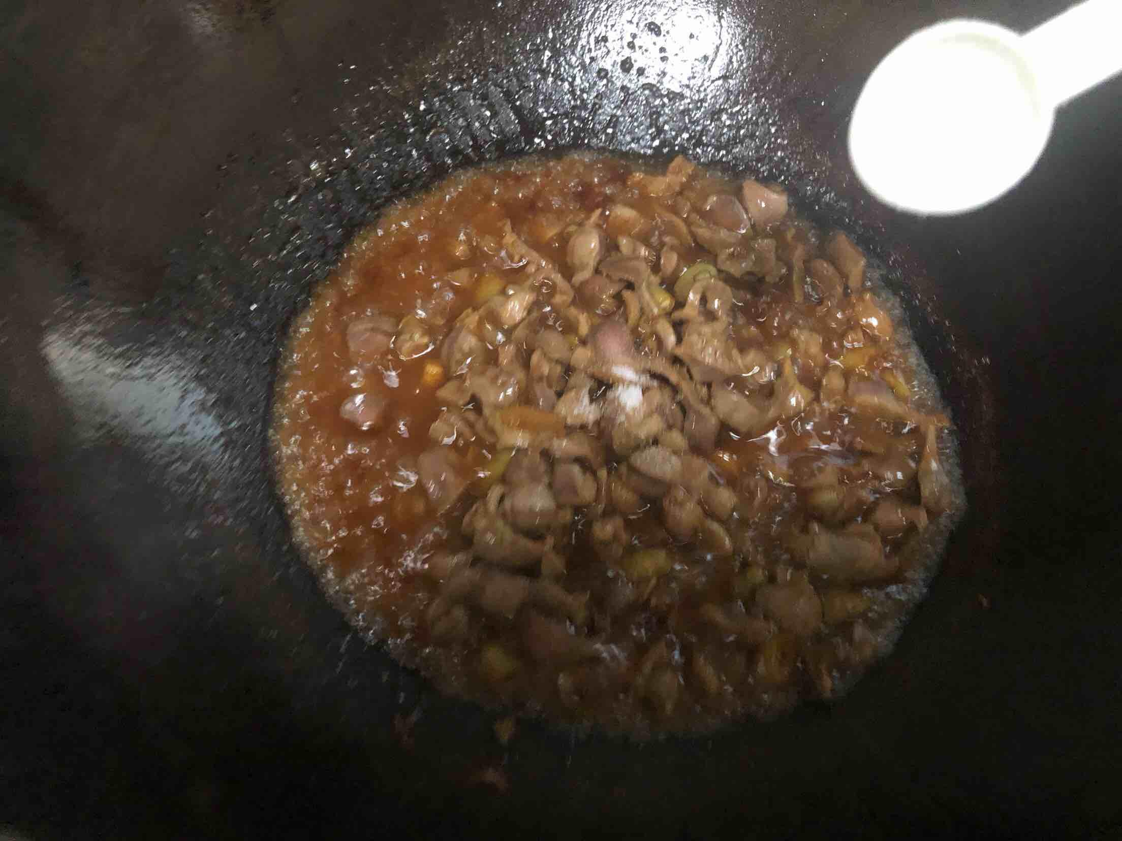 辣椒炒雞肫的做法-家常味炒菜譜-易網健康養生網 辣椒炒雞肫的做法-家常味炒菜譜