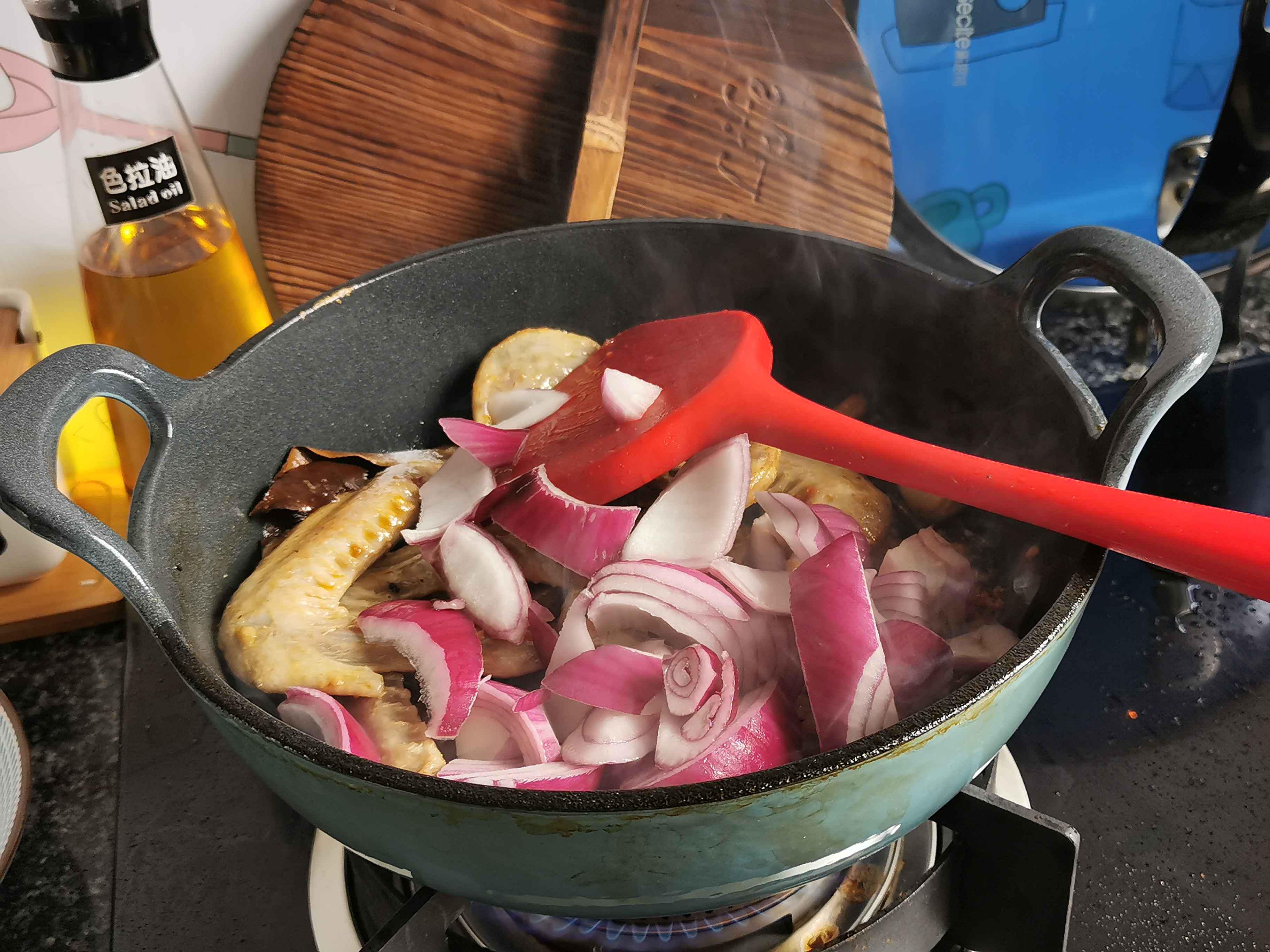 麻辣香鍋的做法-香辣味炒菜譜-易網(wǎng)健康養(yǎng)生網(wǎng) 麻辣香鍋的做法-香辣味炒菜譜