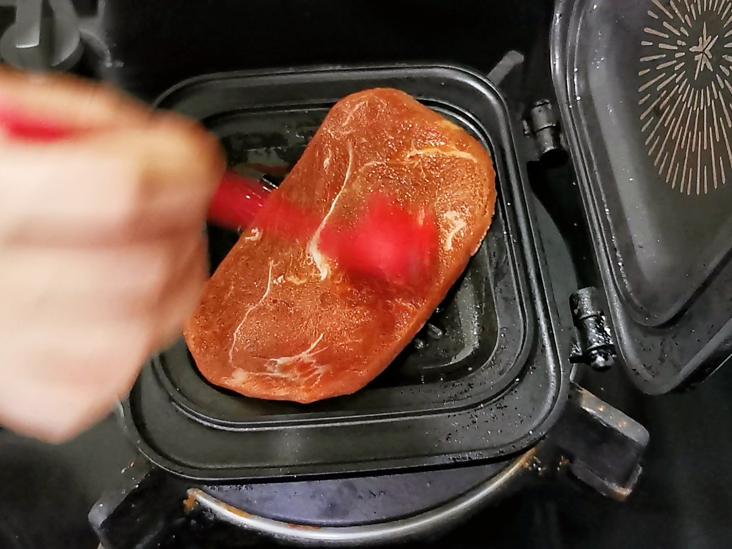 兒童牛排的做法-黑椒味煎菜譜-易網健康養生網 兒童牛排的做法-黑椒味煎菜譜