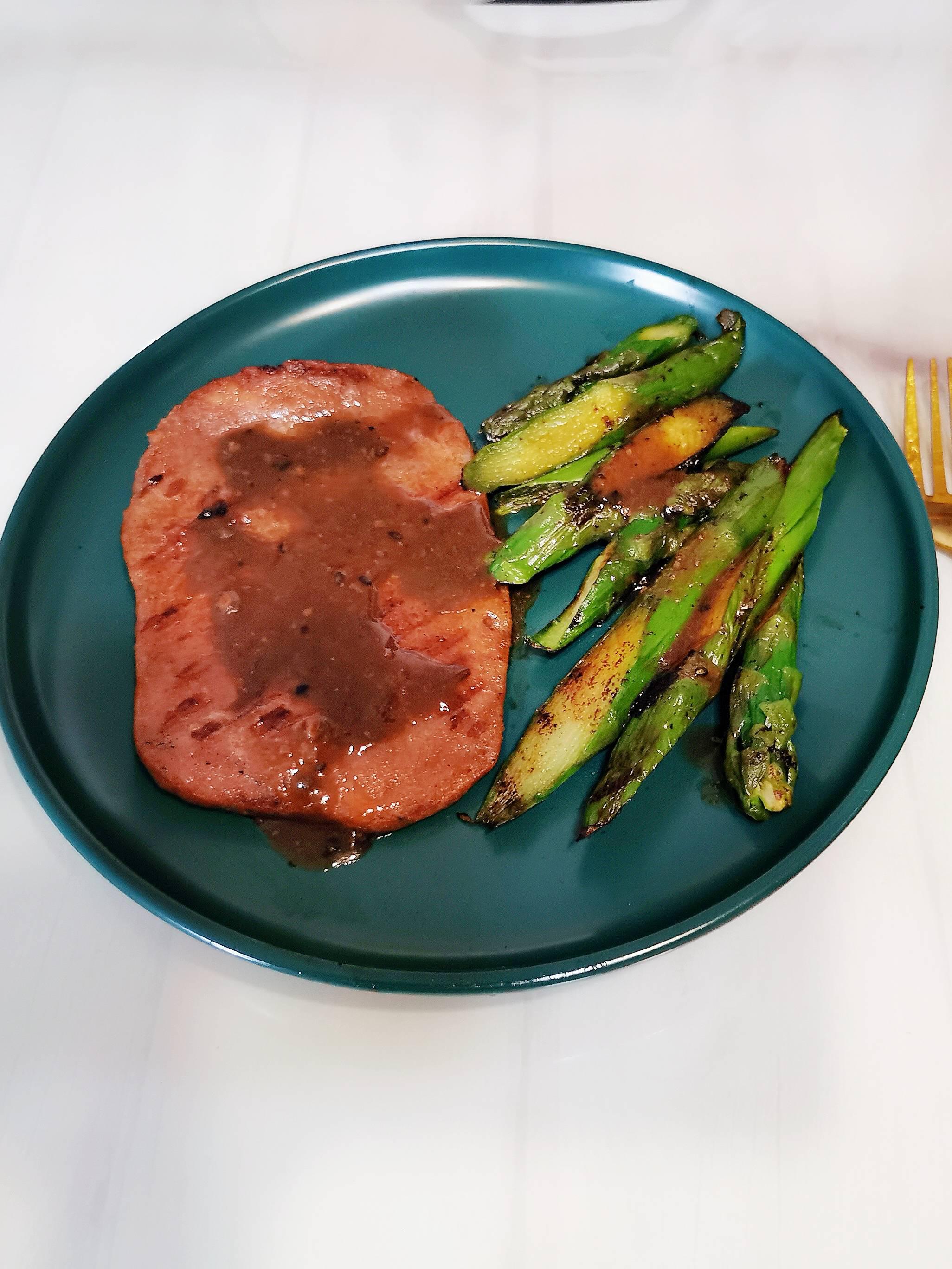 兒童牛排的做法-黑椒味煎菜譜-易網健康養生網 兒童牛排的做法-黑椒味煎菜譜