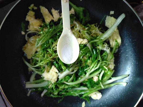 苦苣炒雞蛋的做法-家常味炒菜譜