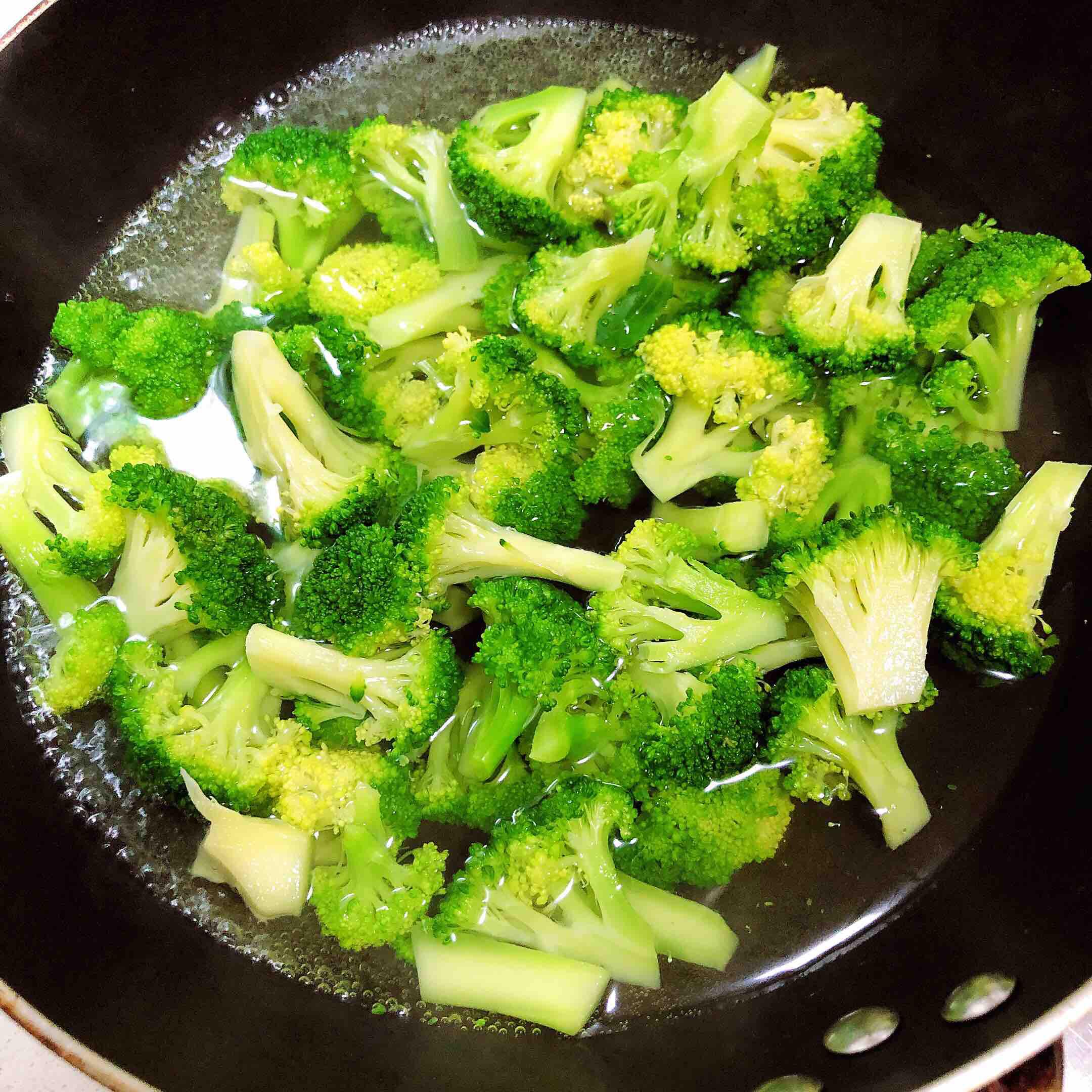 照燒雞胸肉的做法-咸鮮味煎菜譜-易網健康養生網 照燒雞胸肉的做法-咸鮮味煎菜譜