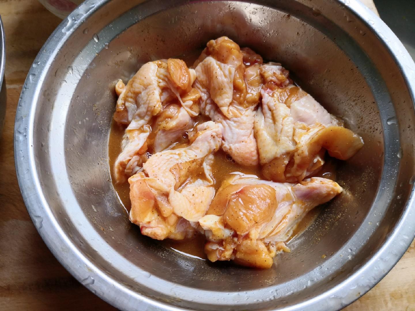 香辣雞腿的做法-香辣味炸菜譜