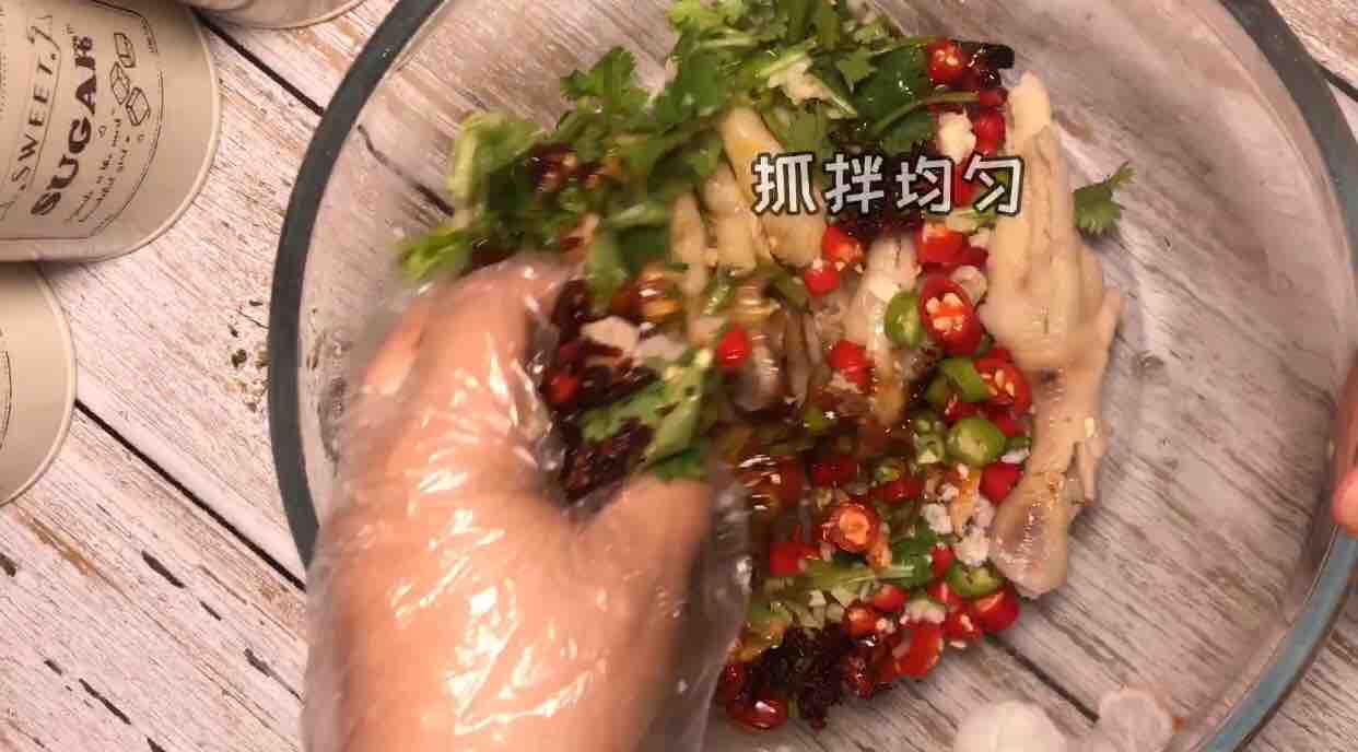 酸辣脫骨鳳爪的做法-酸辣味拌菜譜