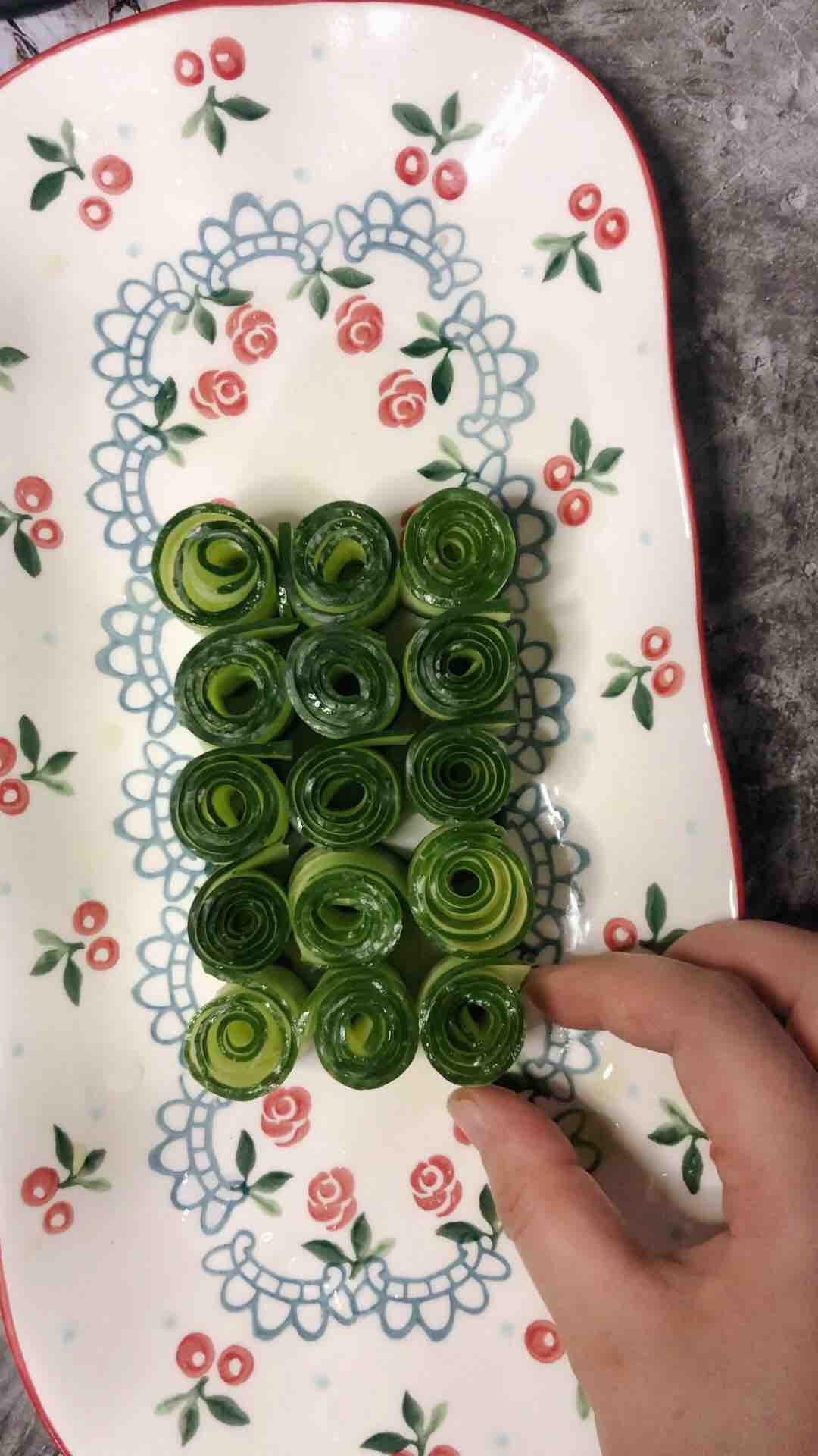 涼拌黃瓜的做法-酸辣味拌菜譜