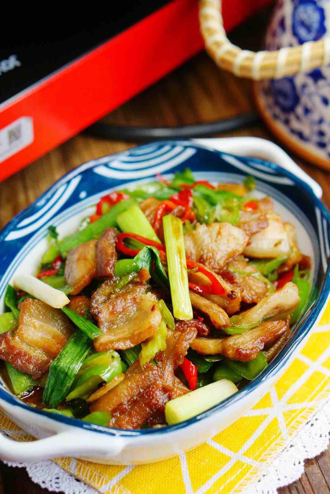 小炒肉 長沙特色菜的做法-家常味炒菜譜-易網(wǎng)健康養(yǎng)生網(wǎng) 小炒肉 長沙特色菜的做法-家常味炒菜譜