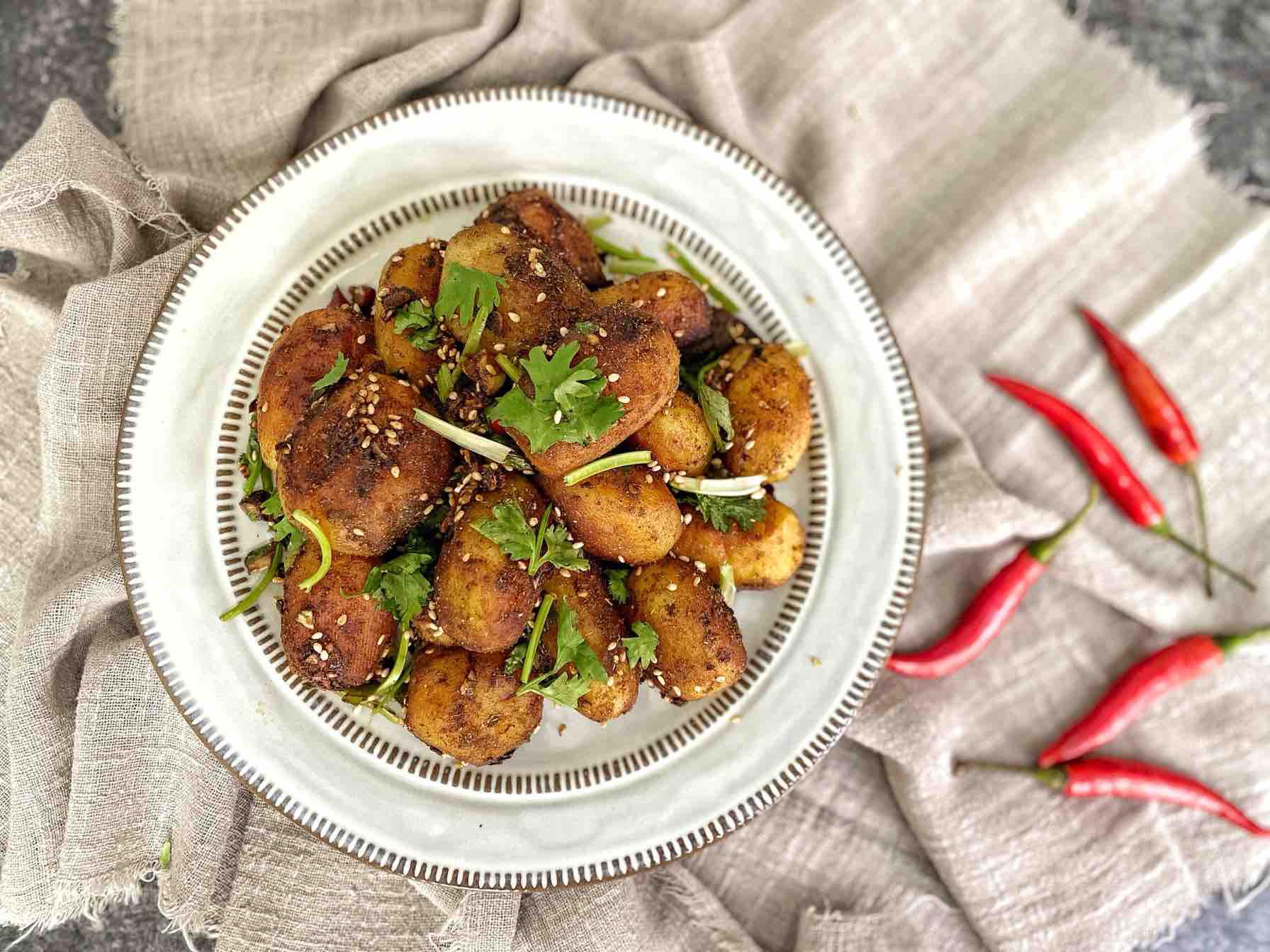 外脆里糯，秒殺路邊攤的香煎小土豆的做法-其它口味煎菜譜