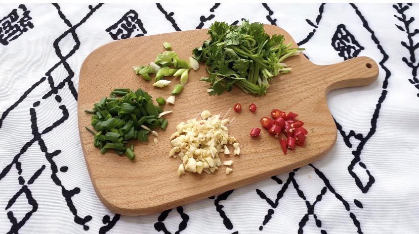 外脆里糯，秒殺路邊攤的香煎小土豆的做法-其它口味煎菜譜