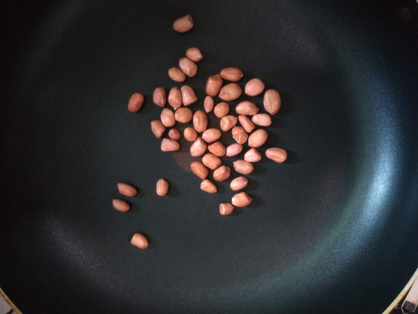 香脆鹵鯽魚的做法-咸鮮味炸菜譜-易網健康養生網 香脆鹵鯽魚的做法-咸鮮味炸菜譜