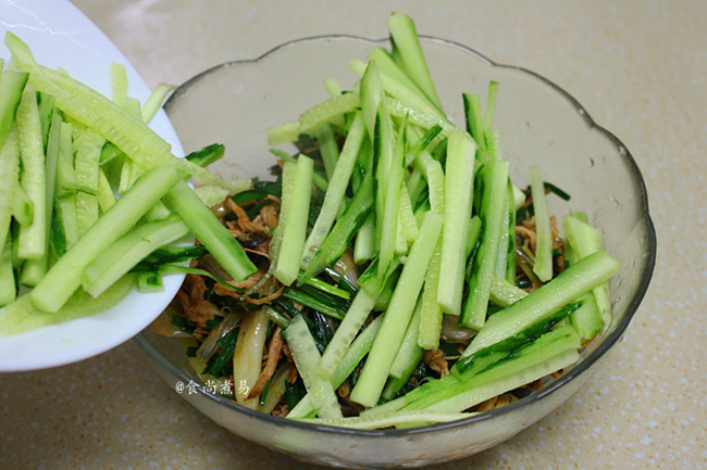 清蒸鮮竹卷的做法-家常味蒸菜譜-易網健康養生網 清蒸鮮竹卷的做法-家常味蒸菜譜