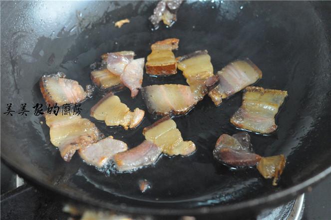 豆腐咸肉燒白菜的做法-家常味燒菜譜-易網(wǎng)健康養(yǎng)生網(wǎng) 豆腐咸肉燒白菜的做法-家常味燒菜譜