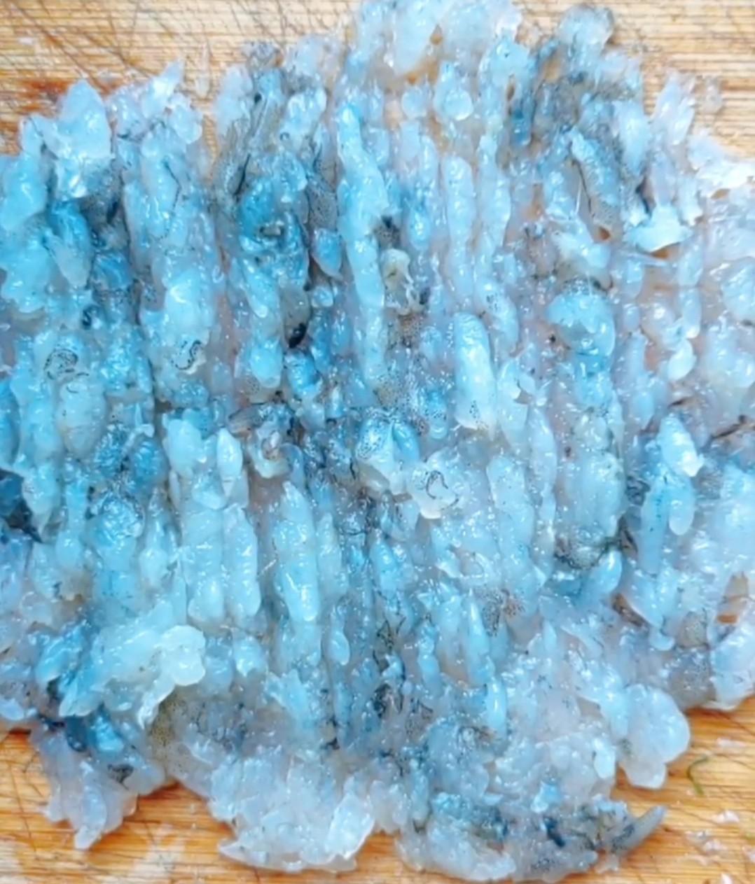 荔枝蝦球的做法-芥末味炸菜譜-易網(wǎng)健康養(yǎng)生網(wǎng) 荔枝蝦球的做法-芥末味炸菜譜