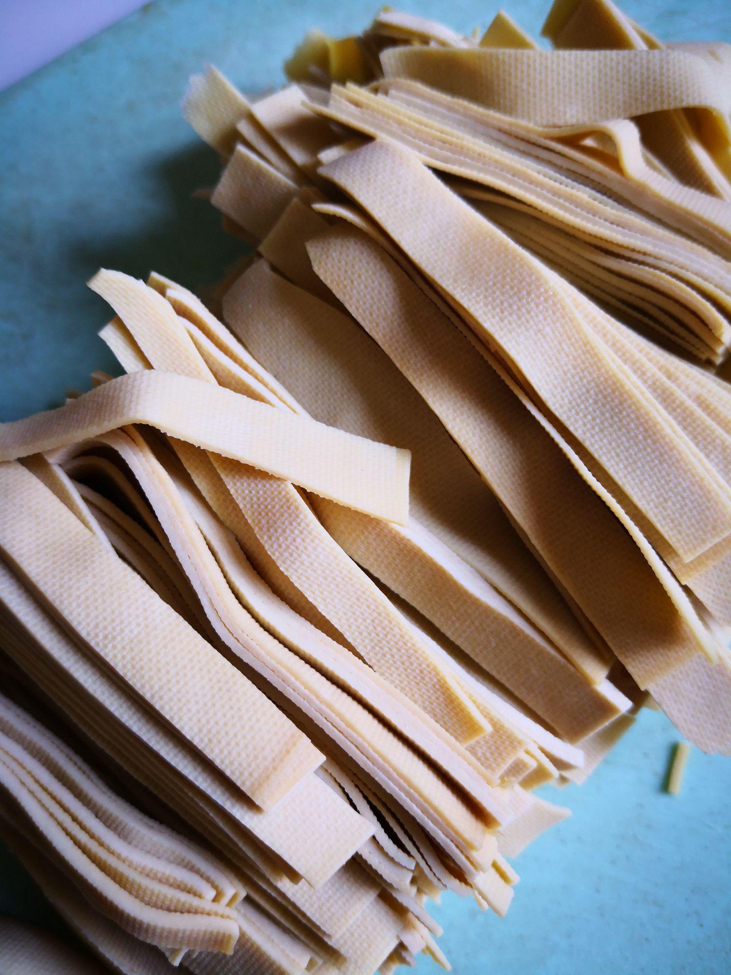 烏塌菜炒豆皮的做法-家常味炒菜譜