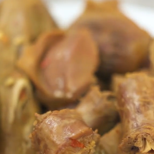 鹵鴨脖的做法-家常味炒菜譜