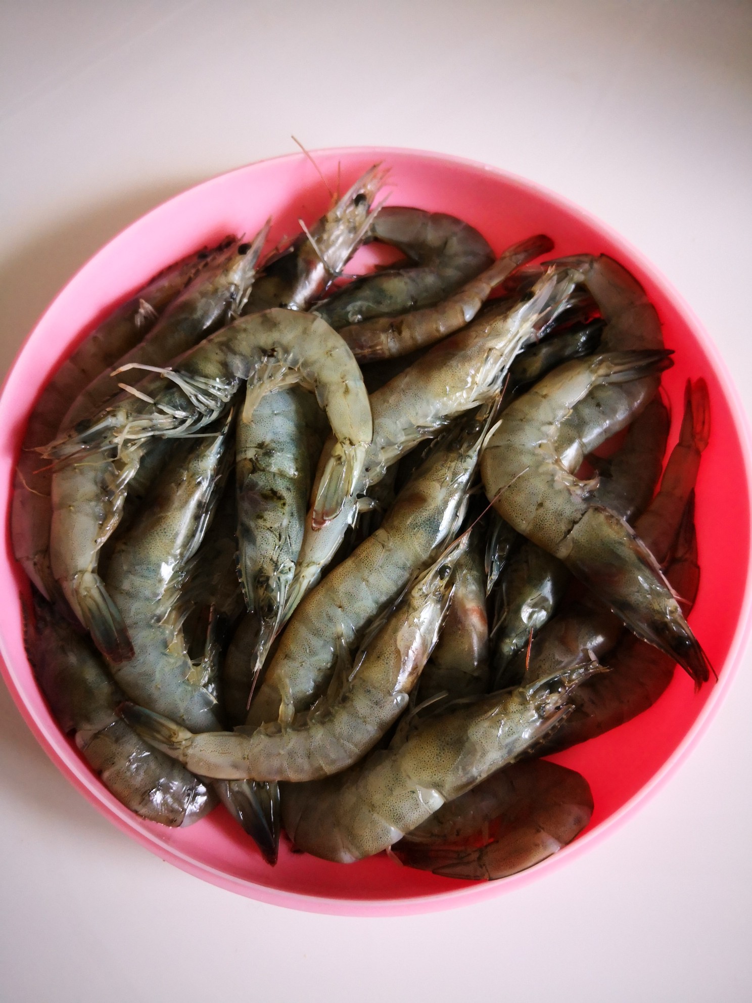 烤大蝦的做法-糊辣味烤菜譜-易網<a href=http://www.xllyou.com/ target=_blank class=infotextkey>健康養生</a>網 烤大蝦的做法-糊辣味烤菜譜