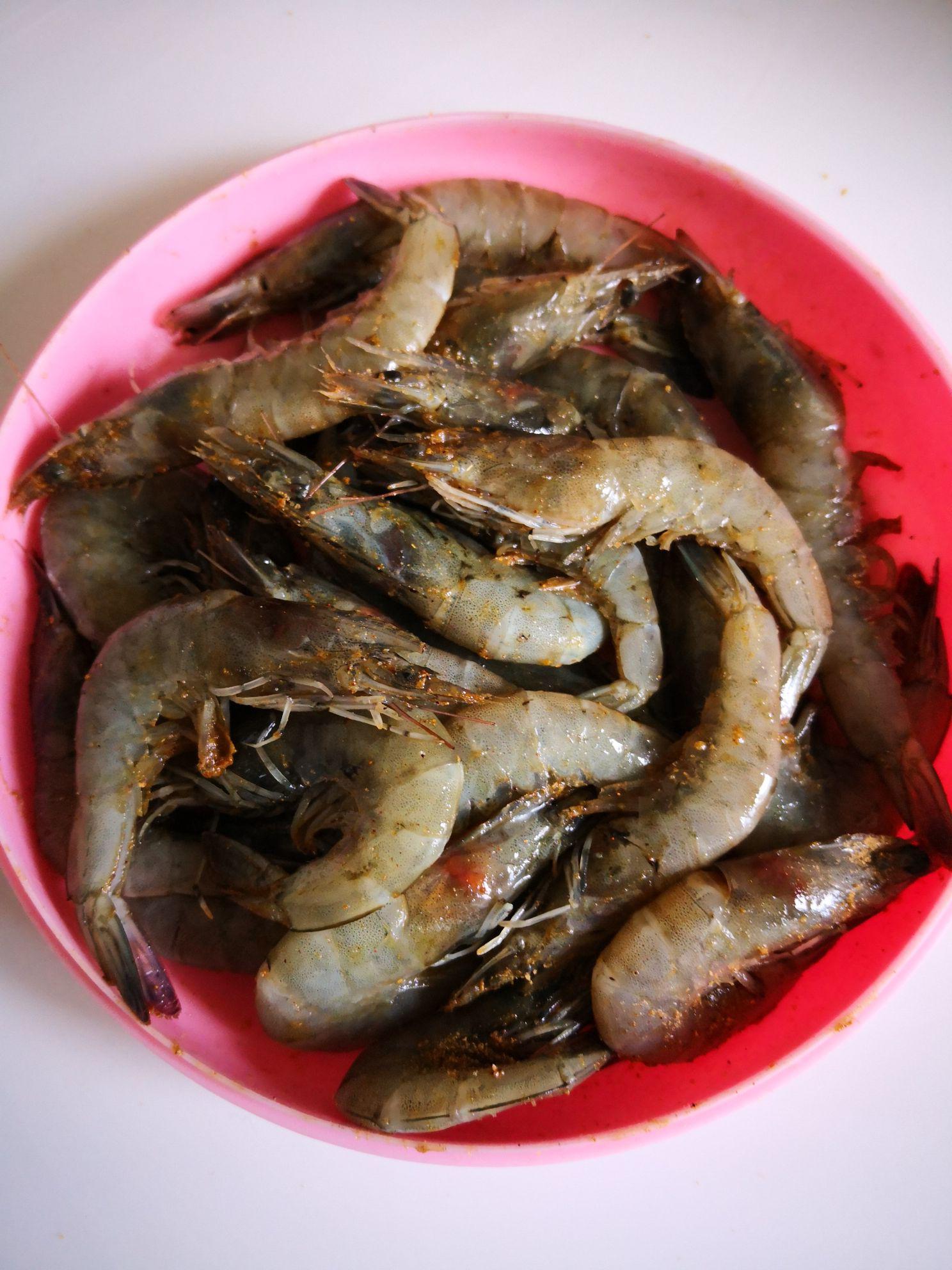 烤大蝦的做法-糊辣味烤菜譜-易網健康養生網 烤大蝦的做法-糊辣味烤菜譜