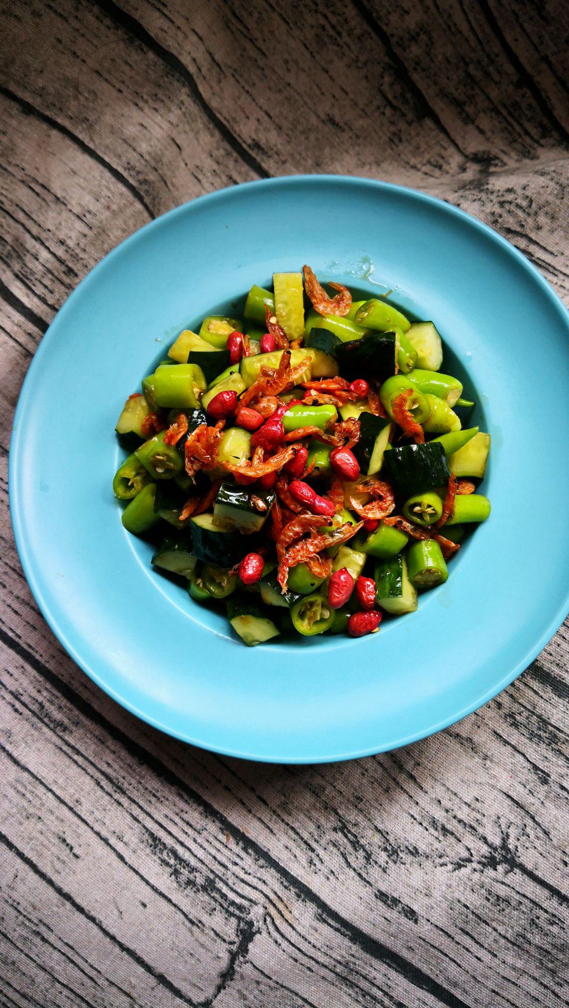 花生米拌杭椒的做法-家常味拌菜譜