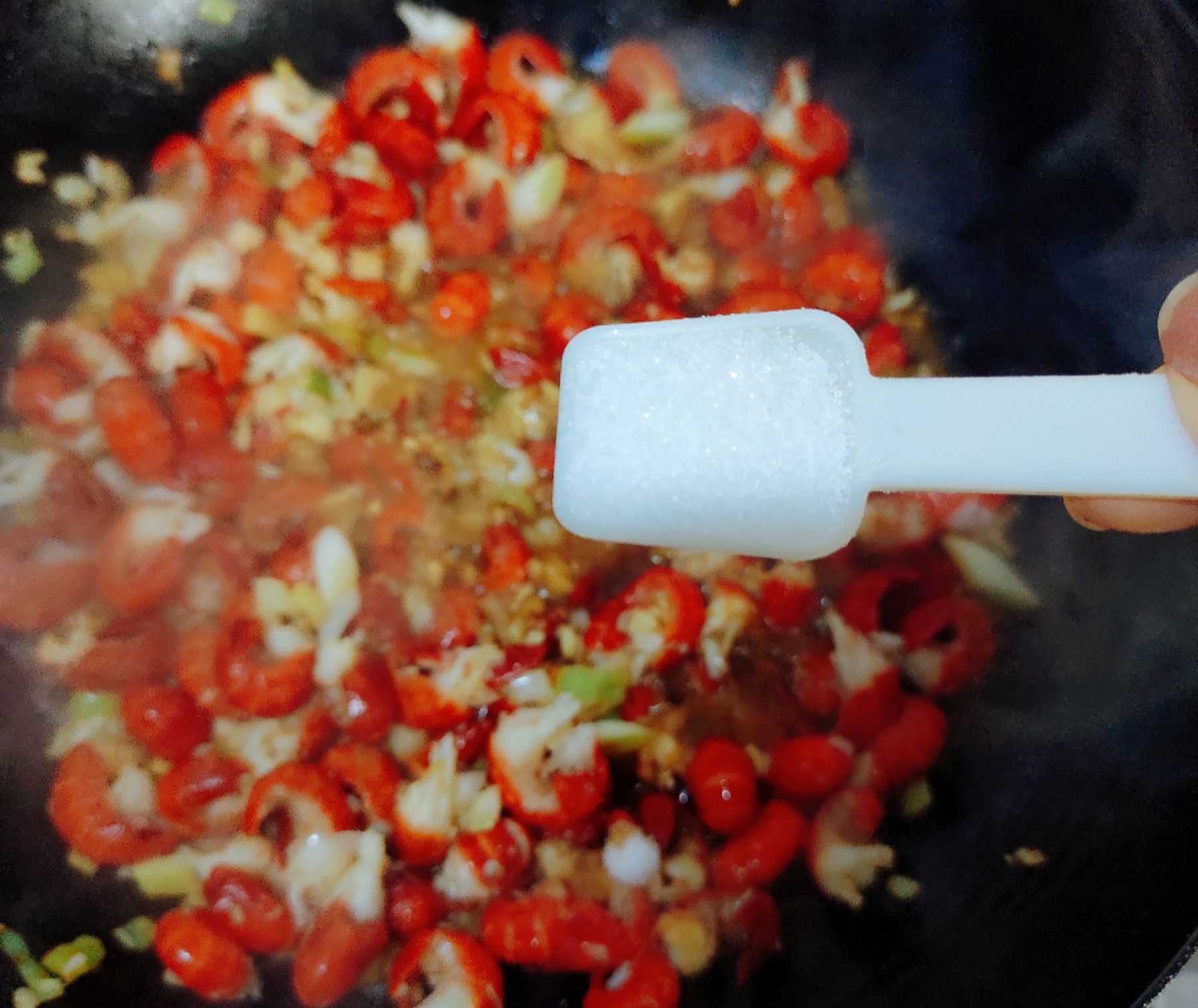 蒜香蝦尾的做法-蒜香味燉菜譜-易網(wǎng)健康養(yǎng)生網(wǎng) 蒜香蝦尾的做法-蒜香味燉菜譜