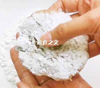 香炸牛肉餅的做法-咸鮮味炸菜譜