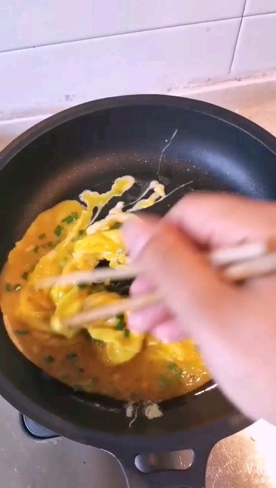 雞蛋培根拼盤(pán)的做法-家常味炒菜譜