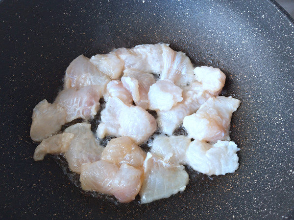 醬香魚片的做法-咸鮮味燉菜譜