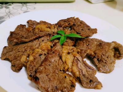 黑椒煎牛扒的做法-家常味煎菜譜
