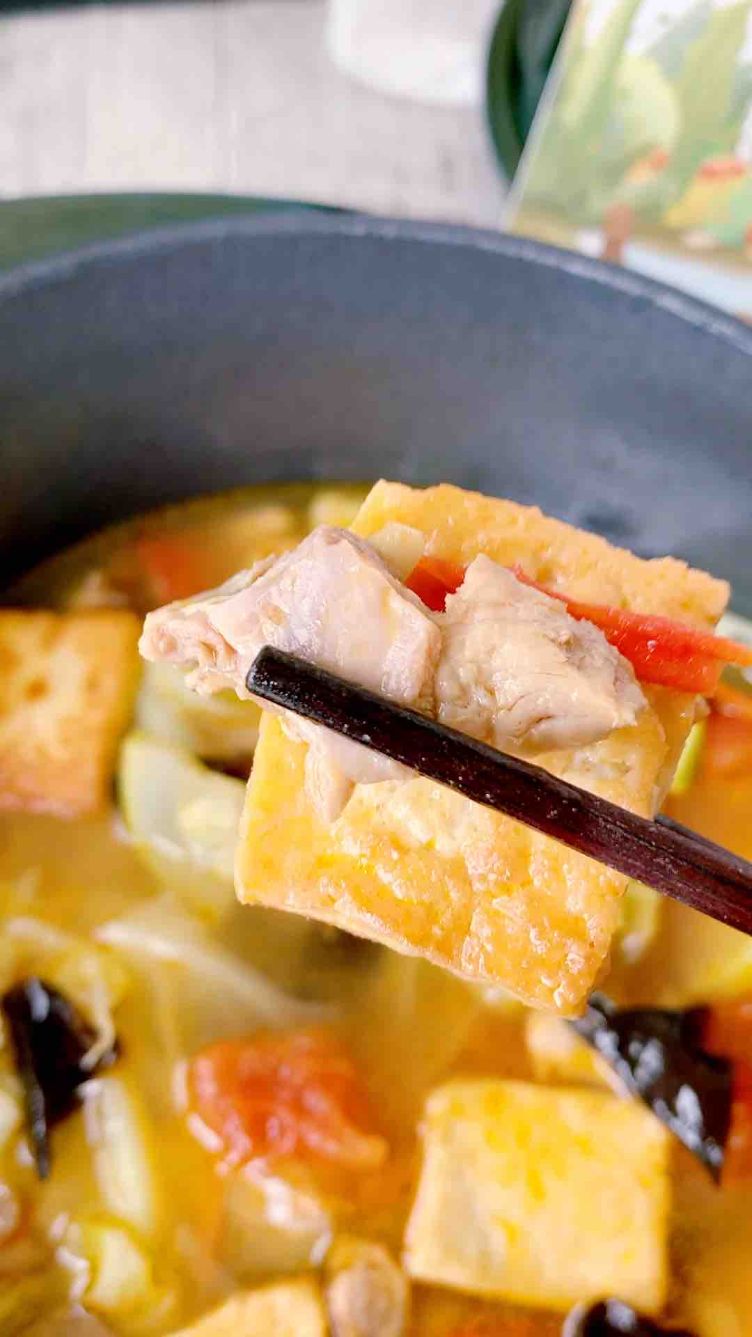 雞湯豆腐煲的做法-咸鮮味煮菜譜