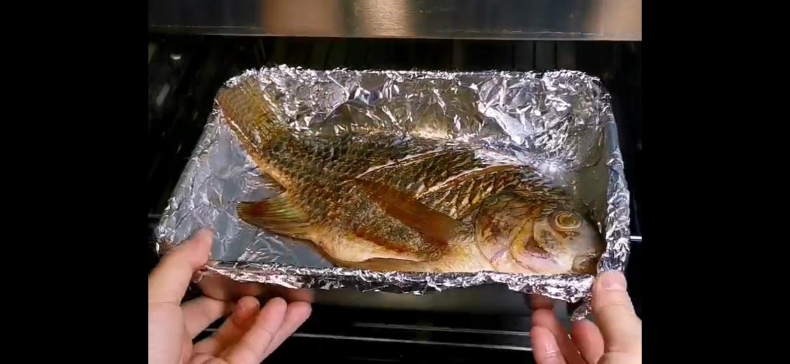烤箱版烤魚的做法-家常味烤菜譜