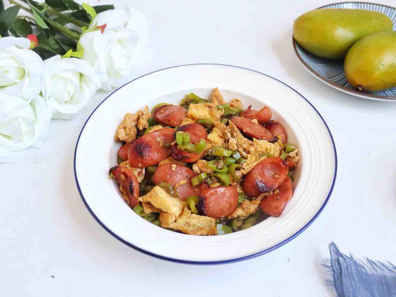 香腸雞蛋炒青椒的做法-香辣味炒菜譜