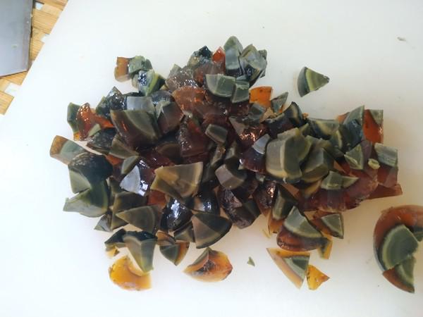 皮蛋豆腐的做法-家常味其它工藝菜譜