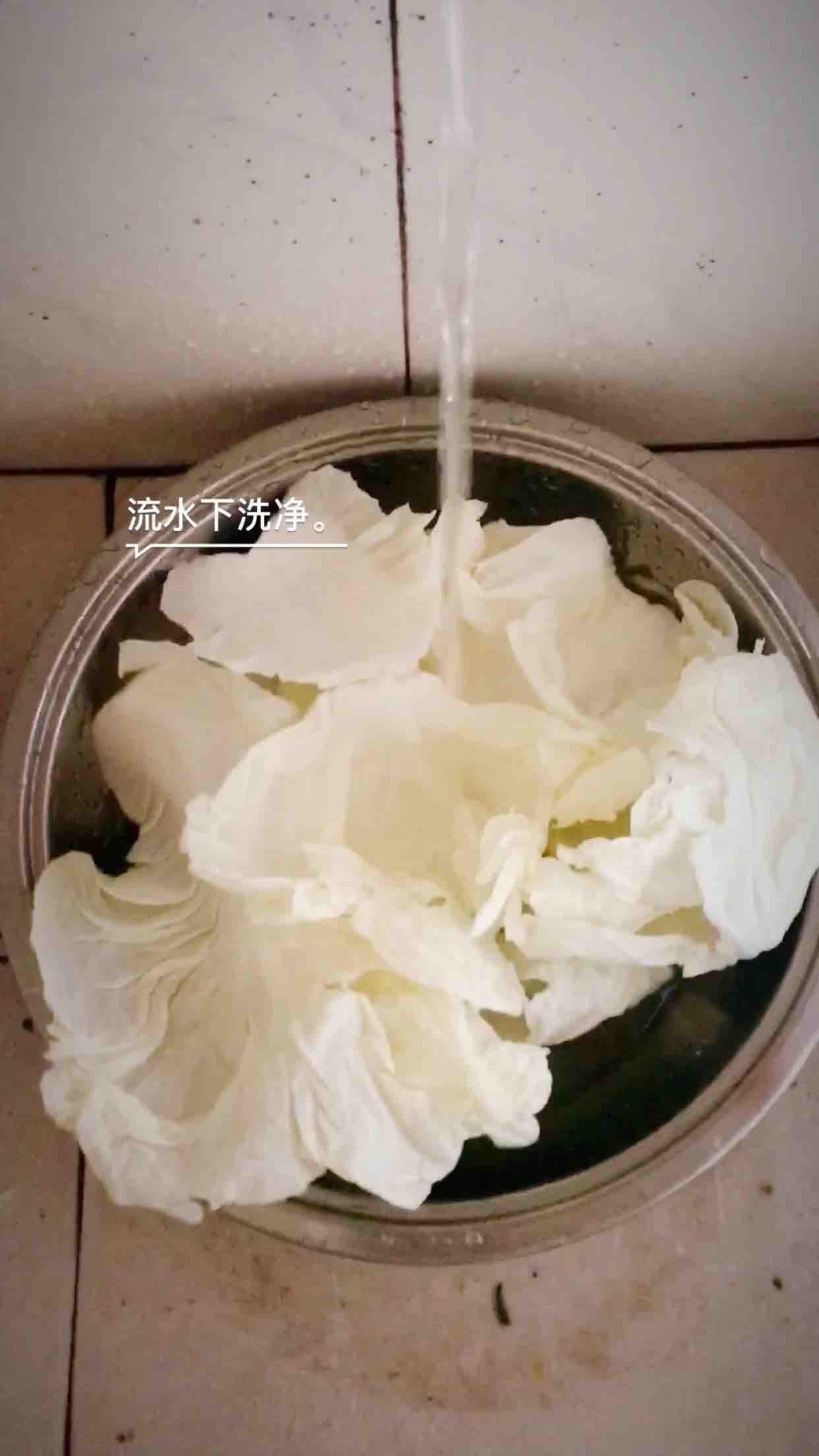 砂鍋水煮肉絲的做法-麻辣味煮菜譜