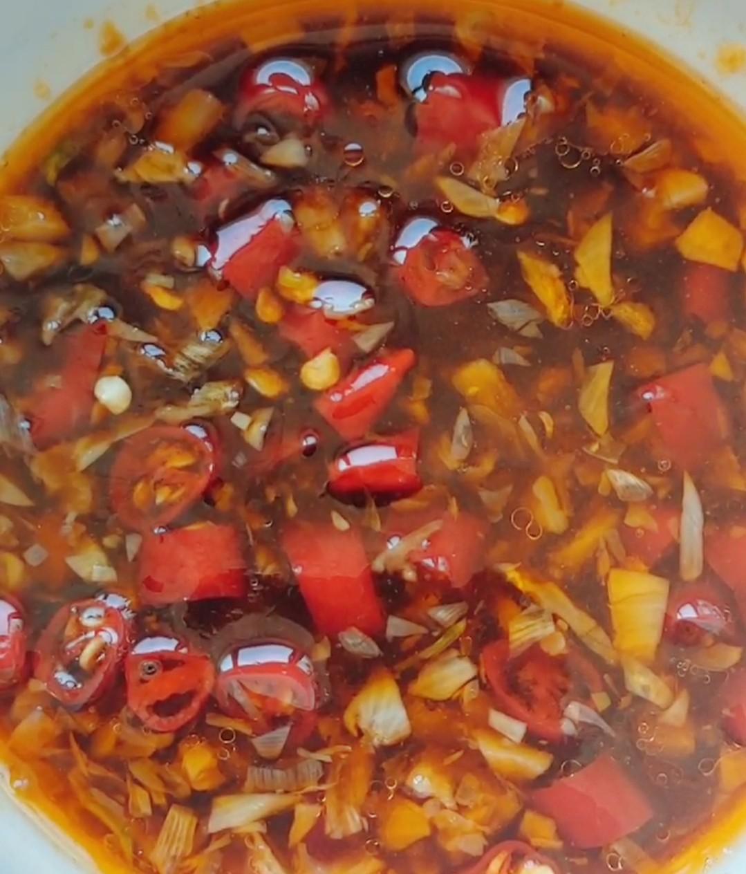 鶯啼綠映紅的做法-蒜香味拌菜譜