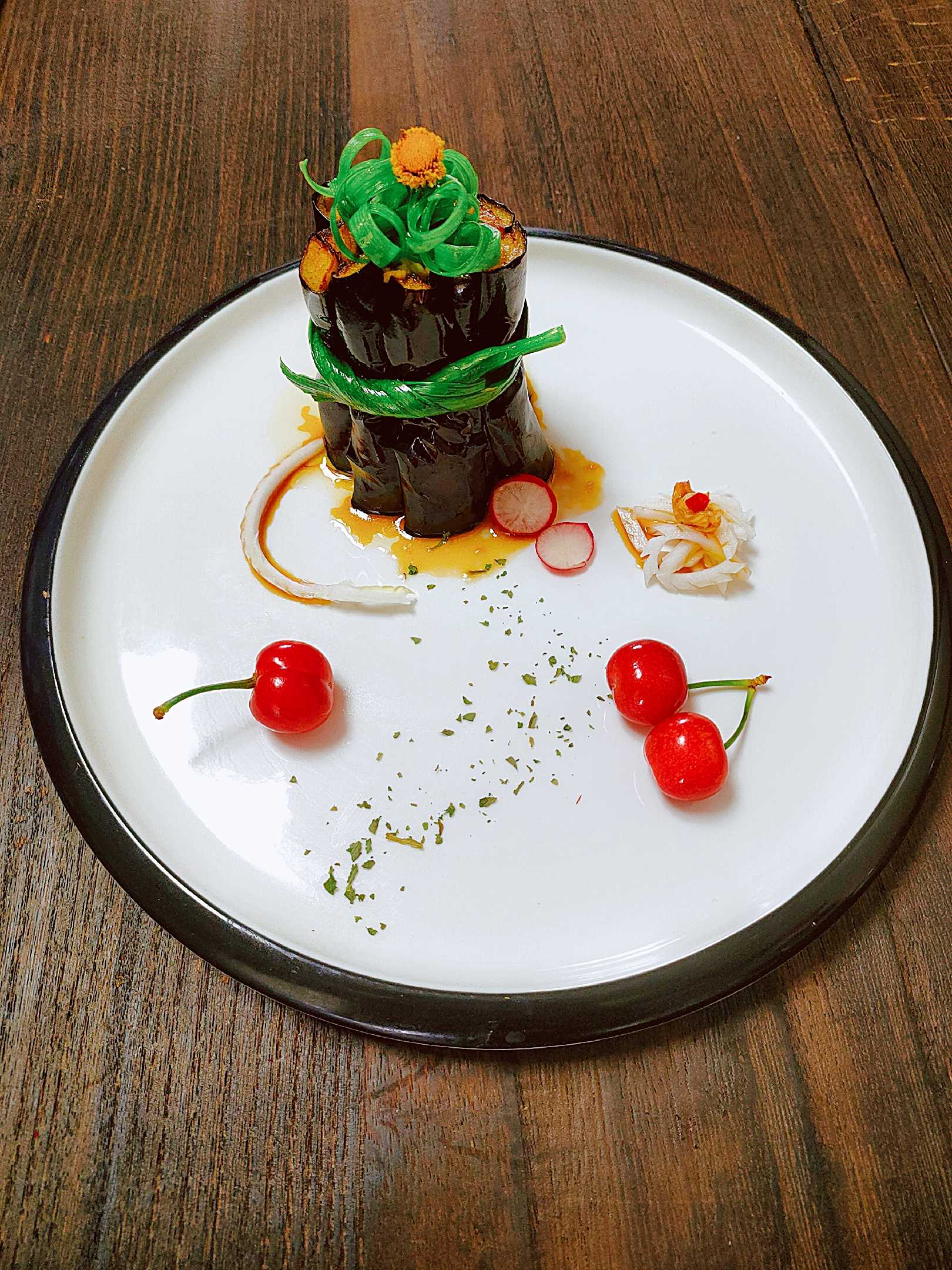 鶯啼綠映紅的做法-蒜香味拌菜譜