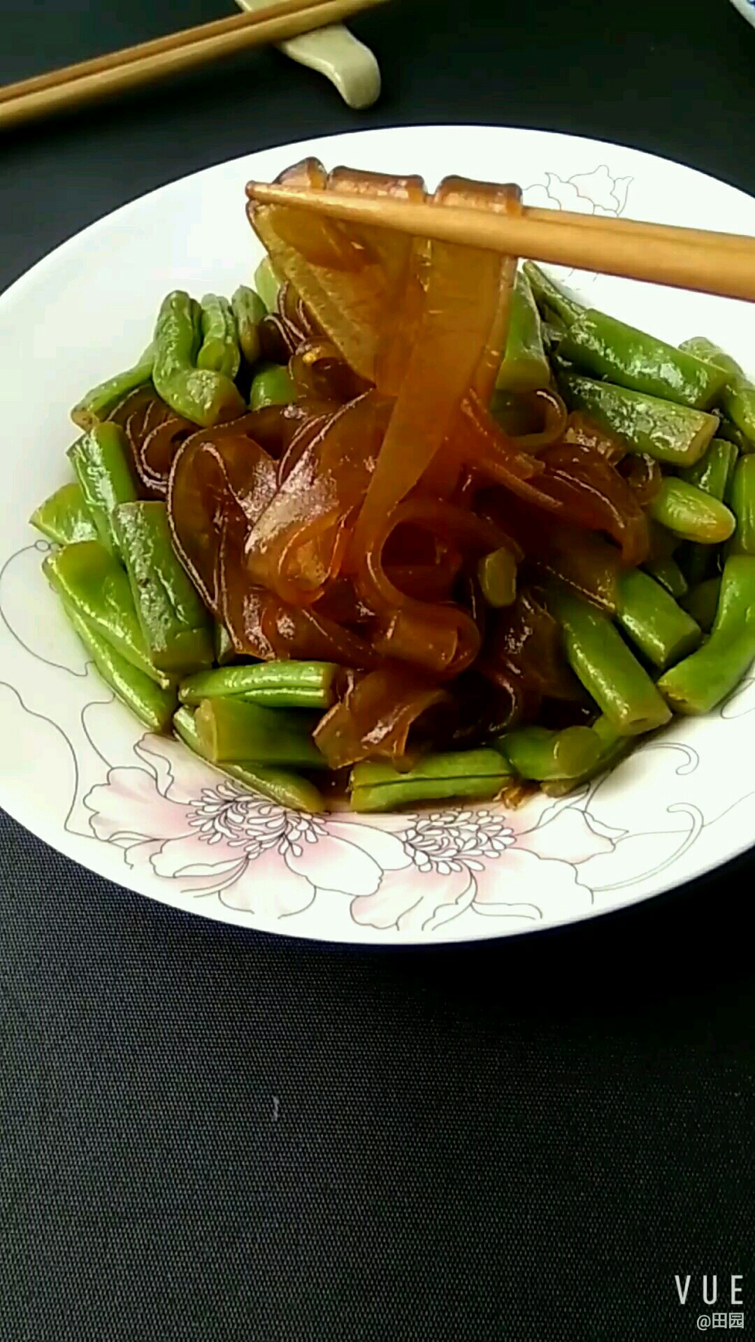 豆角燒寬粉的做法-家常味燒菜譜