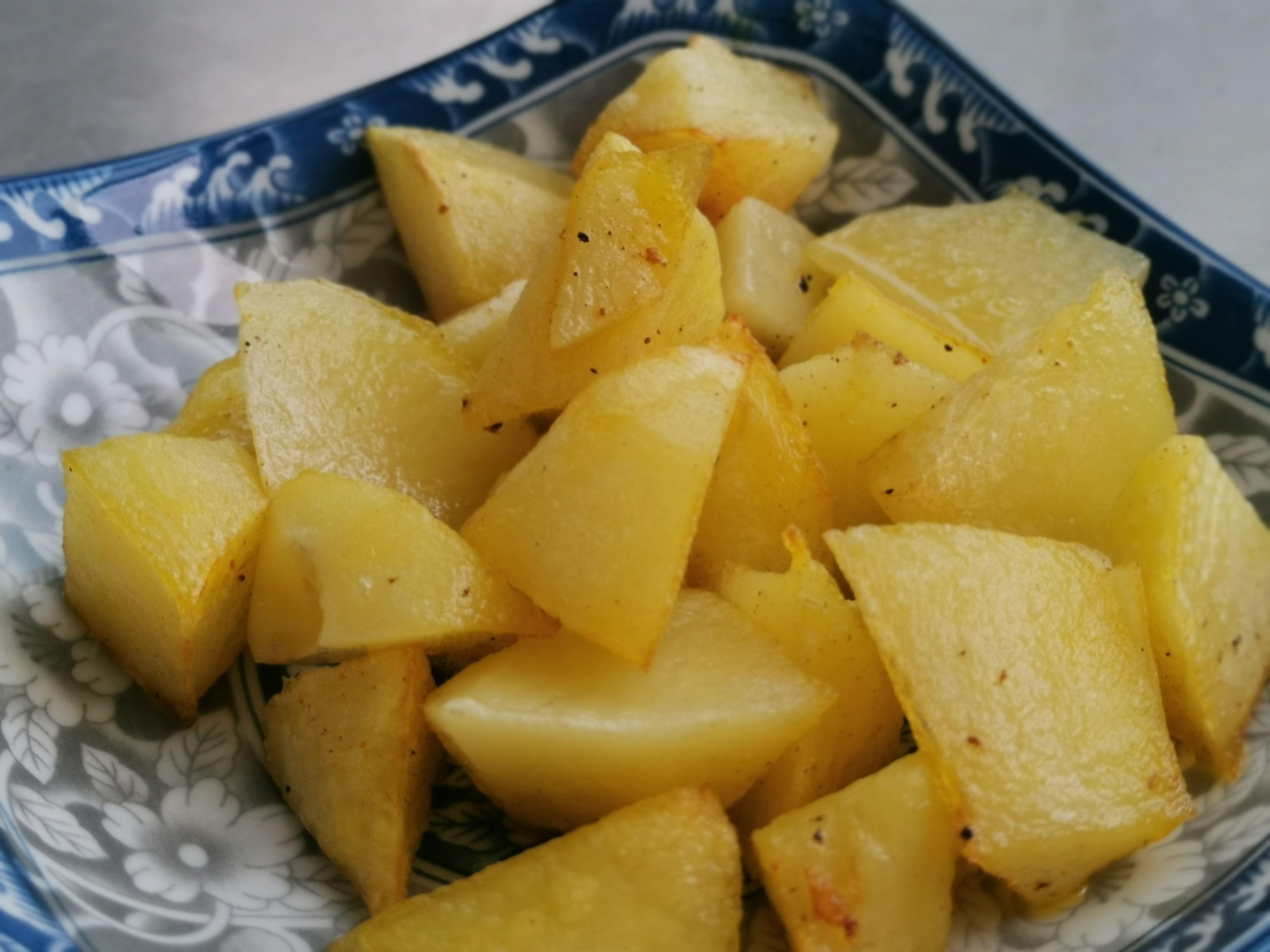 咖喱雞塊的做法-咖喱味燒菜譜