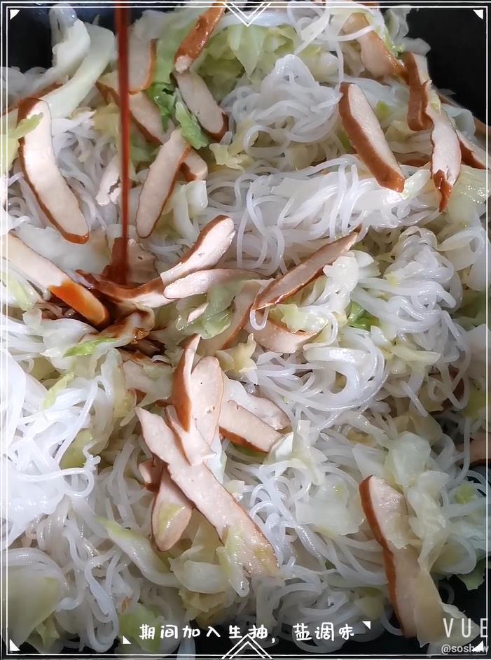 卷心菜雞蛋炒粉干的做法-家常味炒菜譜